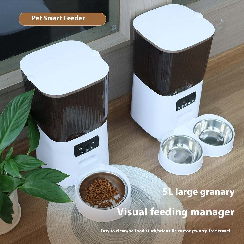 Automatic 5L pet feeder with visual feeding manager for dogs and cats, white and dark brown design, compact size.